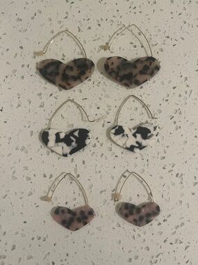 Heart Tortoise Acrylic Hoop Earrings - Mixed black, white, neutral tortoise shel